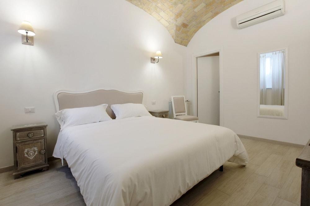 Mirko Luxury Inn Rome Exterior photo